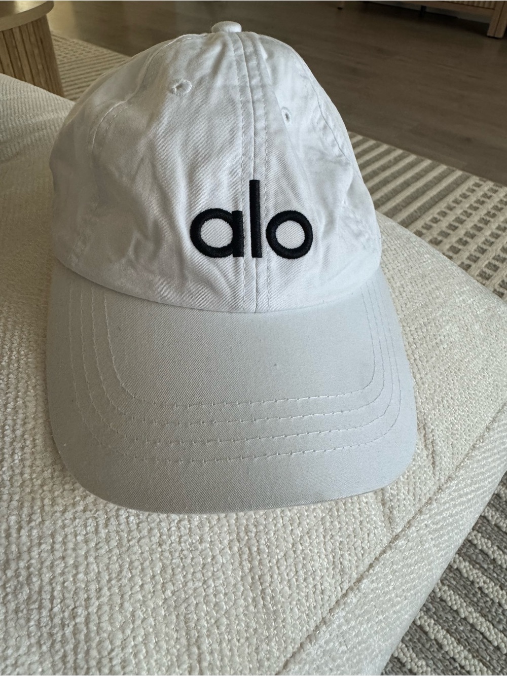 Alo Off-Duty Cap white/black